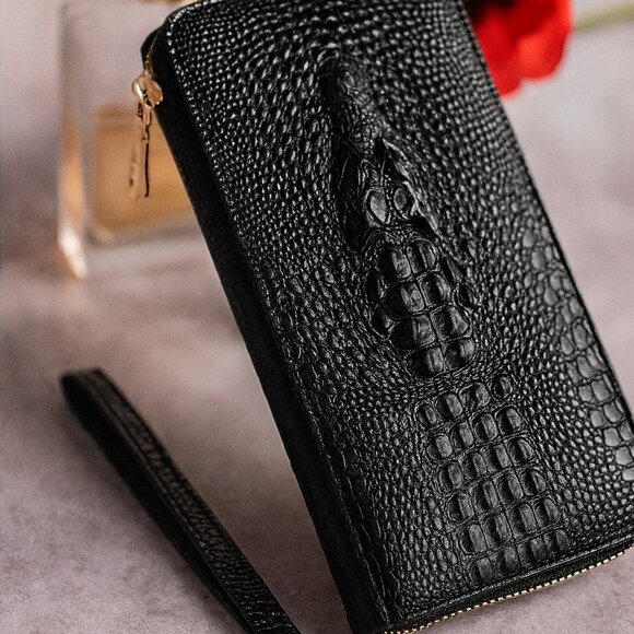 Holiday Closet Welcome Luxury Art Handbags Wallets Charms Accessories - Picture 10 of 16